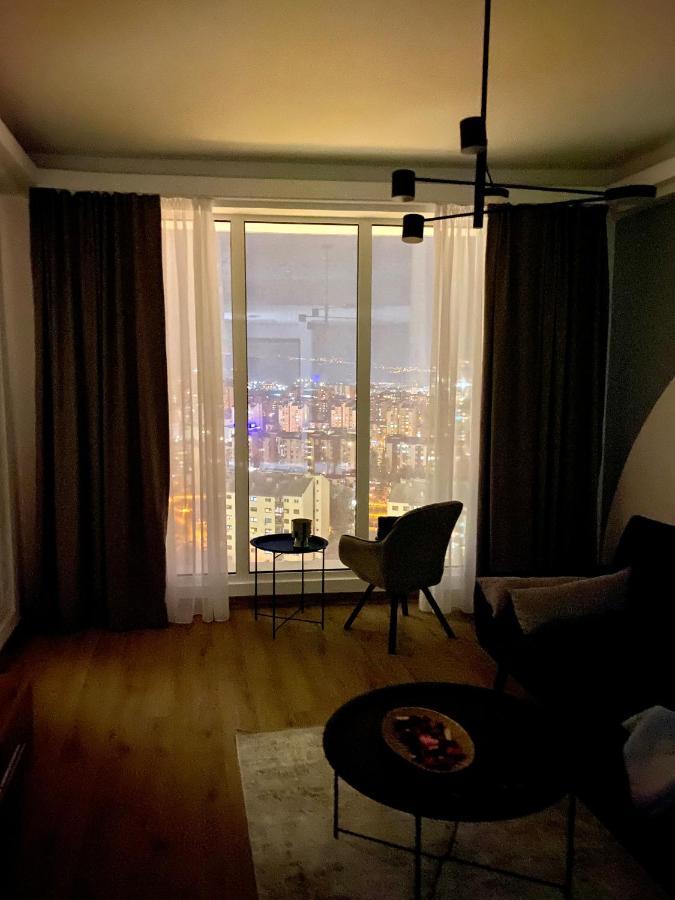Sky Side Luxury Condo Скоп'є Екстер'єр фото